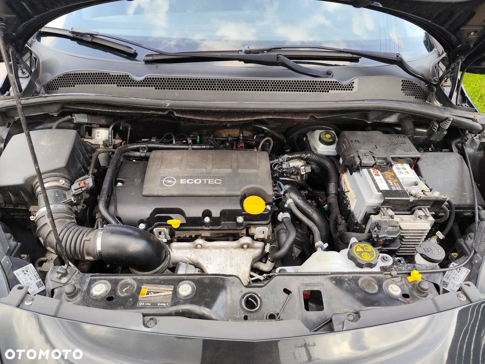 Opel Corsa 1.4 T Enjoy S&S - 9