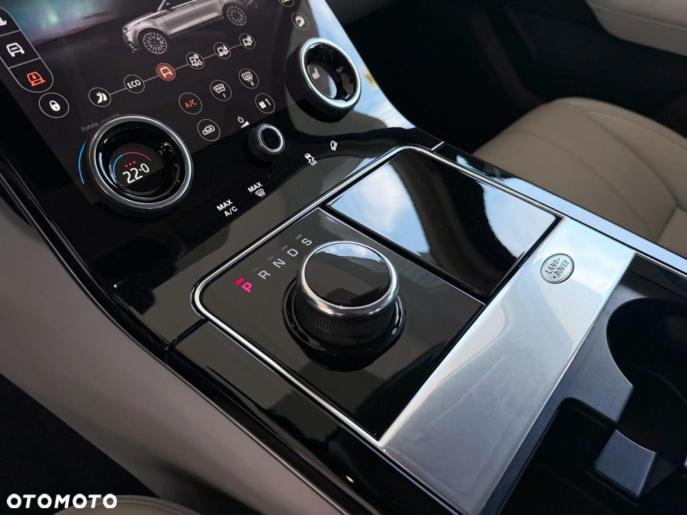 Land Rover Range Rover Velar 3.0 SD6 R-Dynamic S - 24