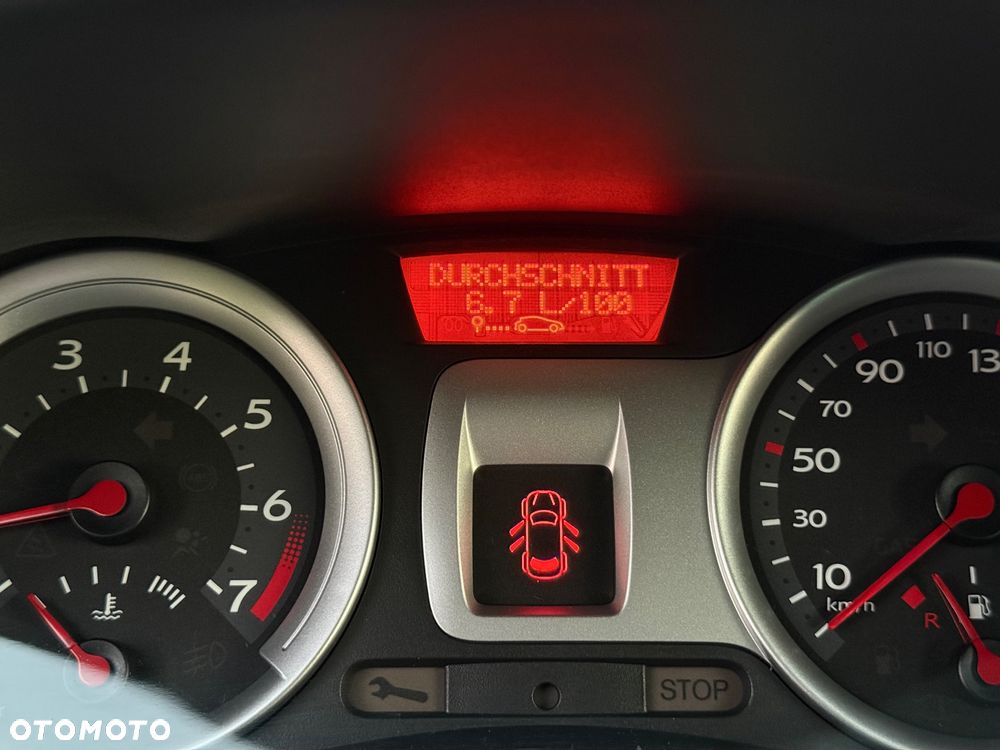 Renault Clio 1.6 16V Expression - 27