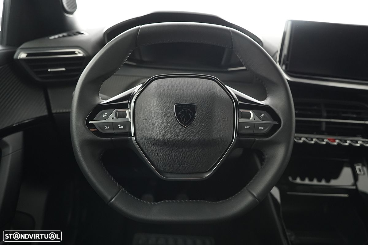 Peugeot 2008 1.2 PureTech Allure - 15