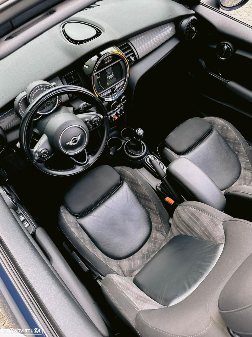 MINI Cabrio Cooper Sidewalk Special Edition - 37