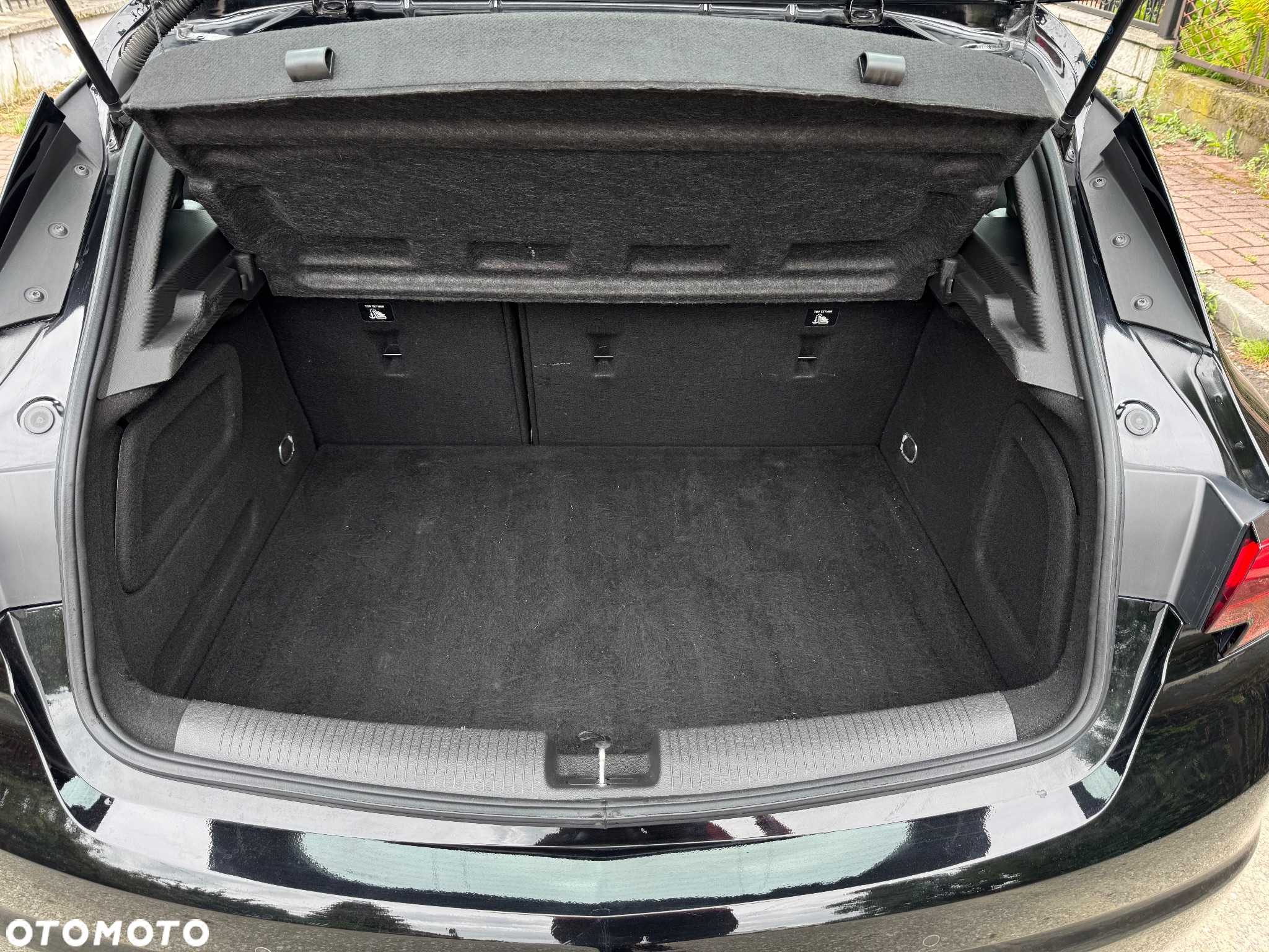 Opel Astra V 1.4 T Enjoy S&S - 16