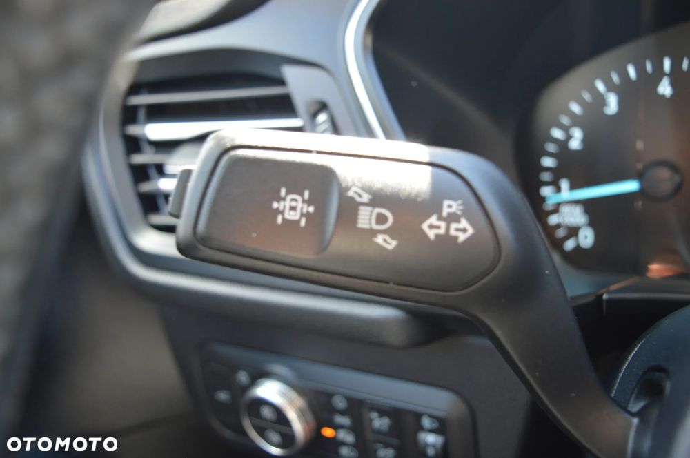 Ford Kuga 1.5 EcoBoost FWD Titanium - 23