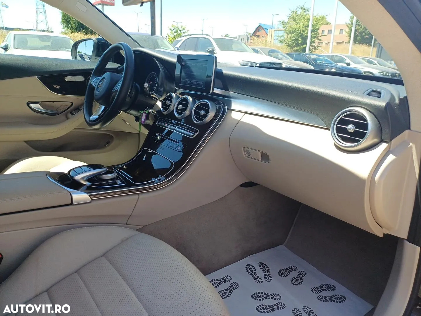 Mercedes-Benz C 200 Coupe 9G-TRONIC - 25