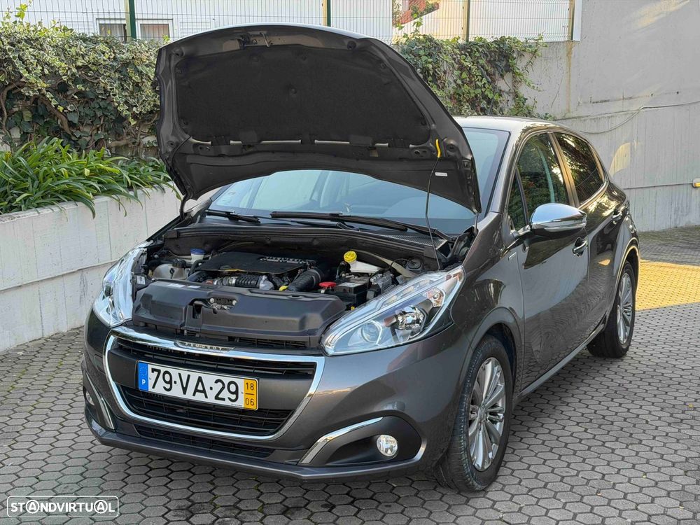 Peugeot 208 1.6 BlueHDi Style - 18