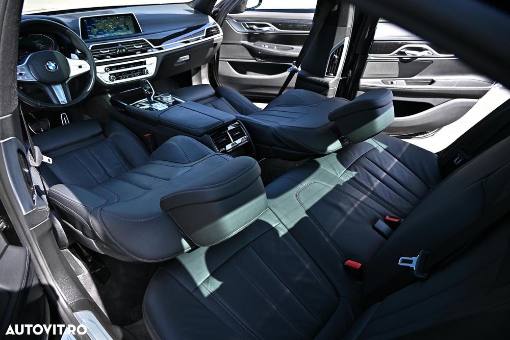 BMW Seria 7 - 19
