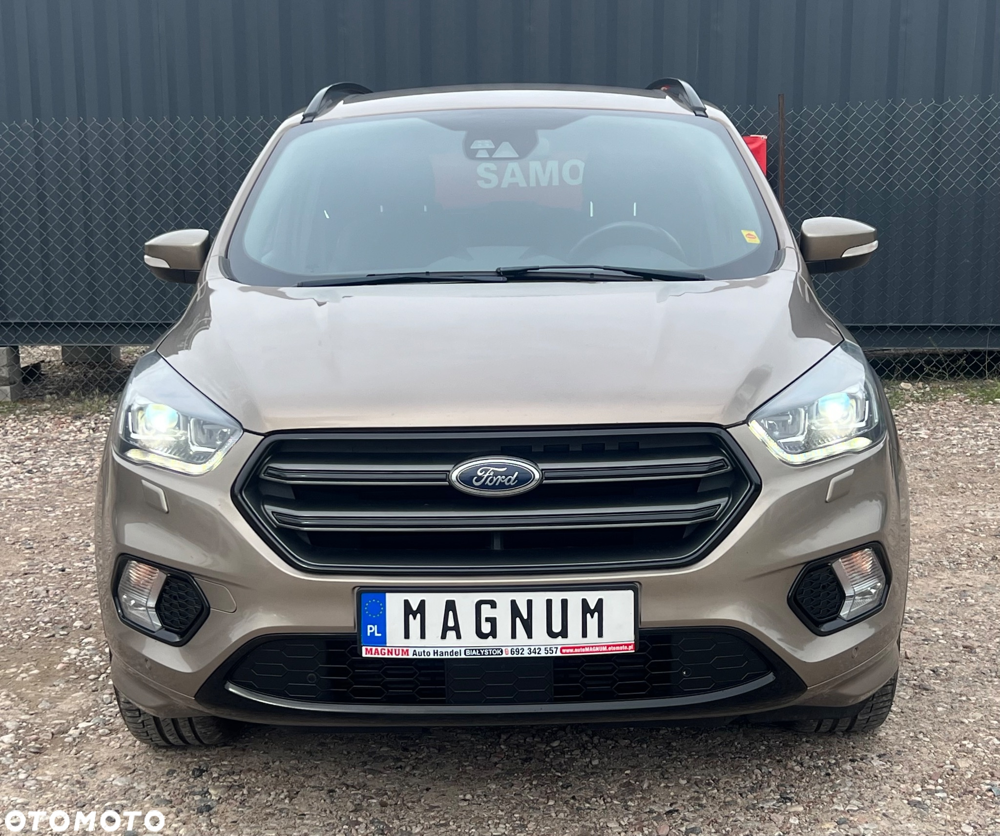 Ford Kuga 2.0 TDCi 4x4 ST-Line - 26