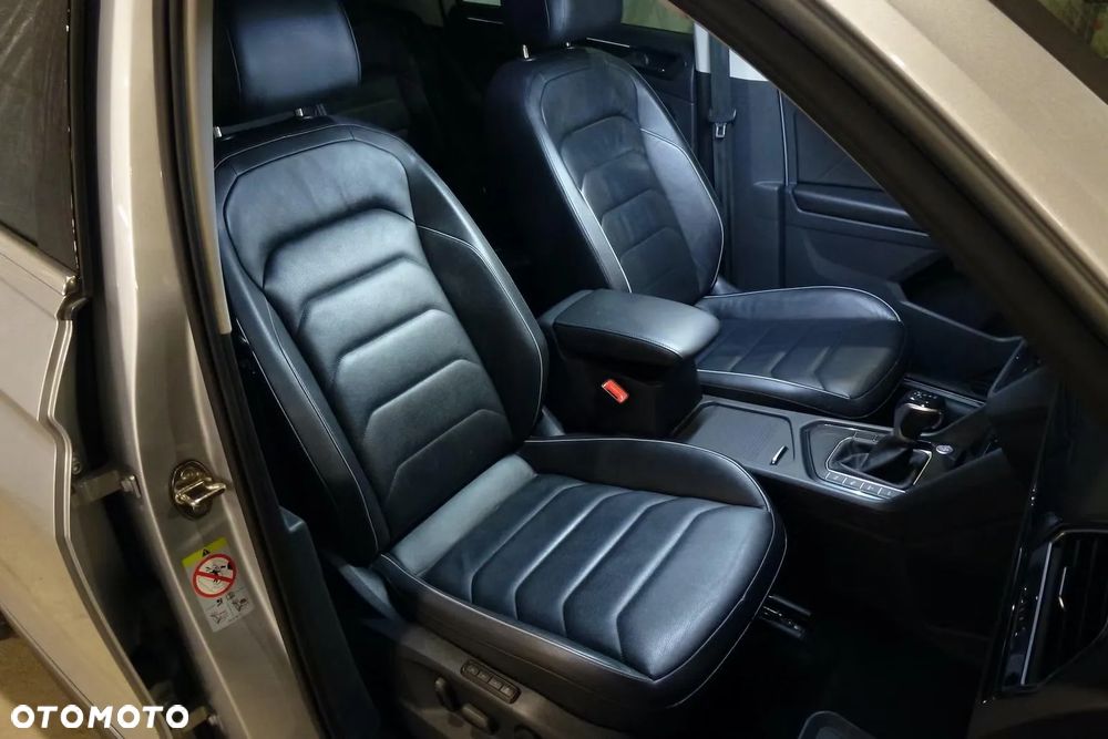 Volkswagen Tiguan 1.4 eHybrid Elegance DSG - 19