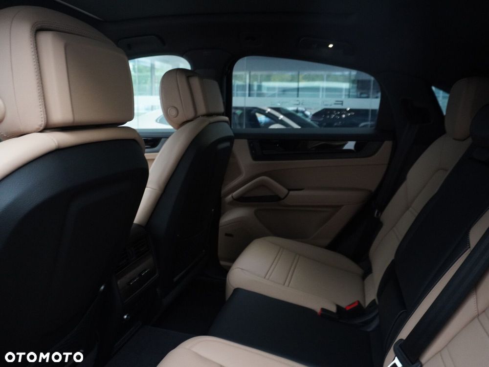 Porsche Cayenne E-Hybrid PHEV Black Edition - 20