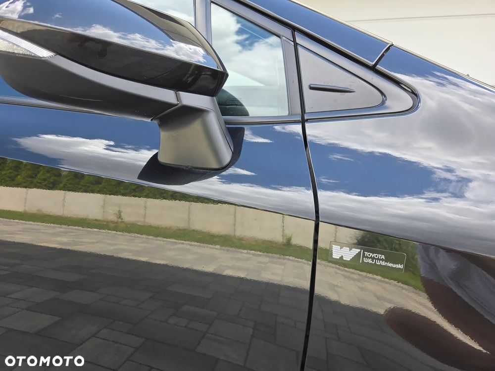 Toyota Corolla 1.8 Hybrid Comfort - 18