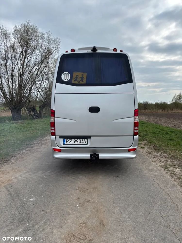 Mercedes-Benz Sprinter - 3