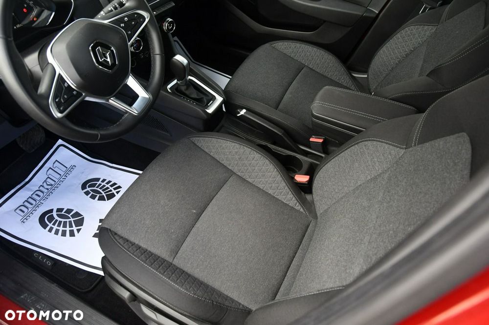 Renault Clio - 18