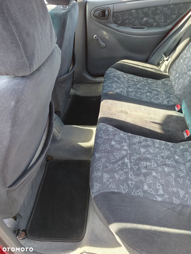 Daewoo Lanos 1.5 SE - 38