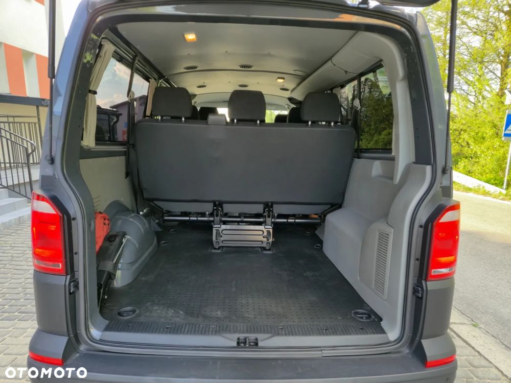 Volkswagen Transporter Lang - 19