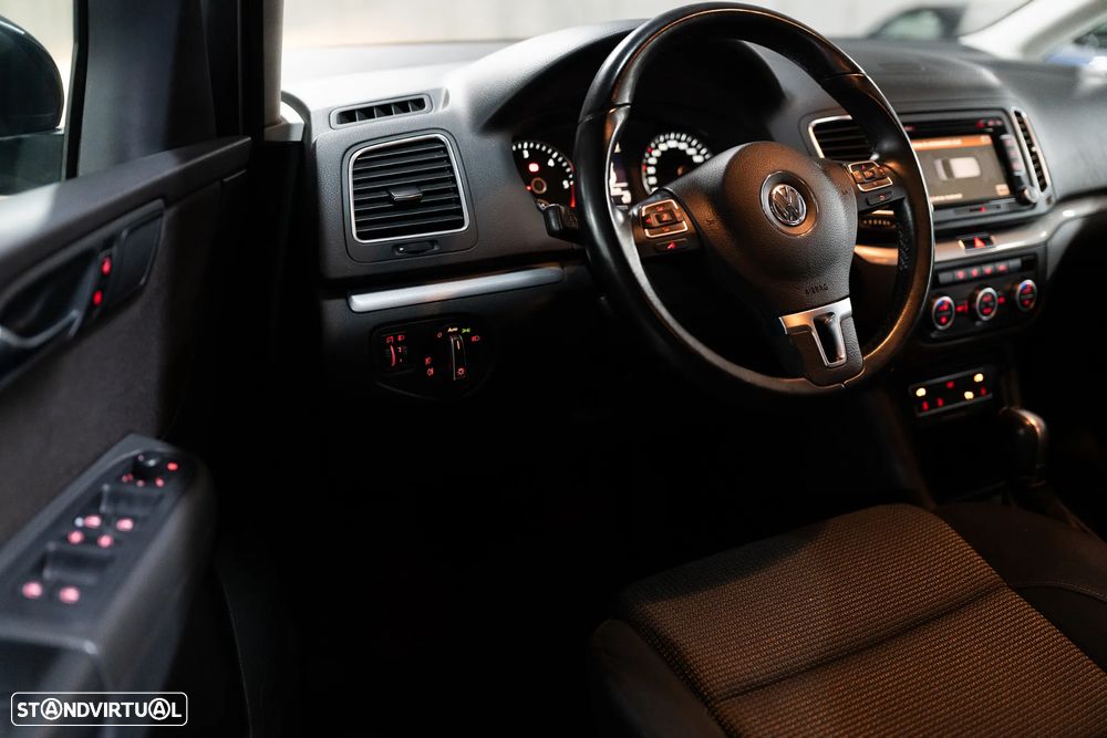 VW Sharan 2.0 TDI Confortline DSG - 16