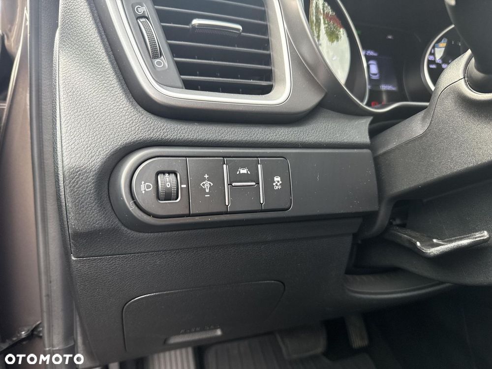 Kia Ceed 1.4 T-GDI M DCT - 21