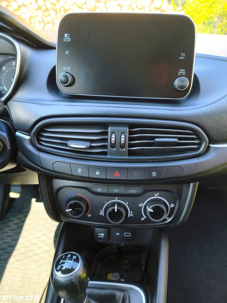 Fiat Tipo 1.3 MultiJet - 15