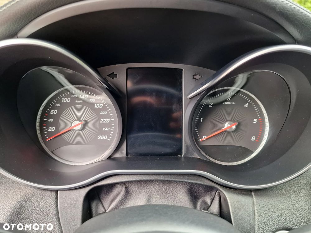 Mercedes-Benz Klasa C 200 (BlueTEC) d 7G-TRONIC - 11