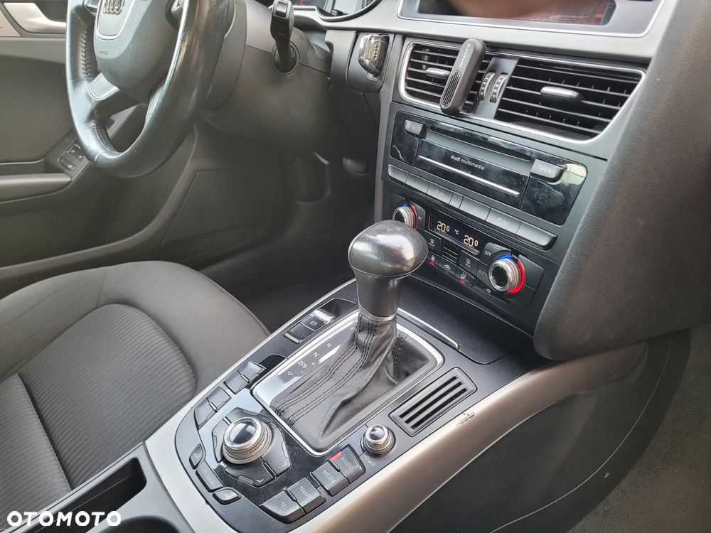 Audi A4 Avant - 15