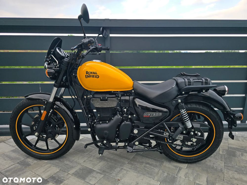 Royal Enfield Meteor - 6