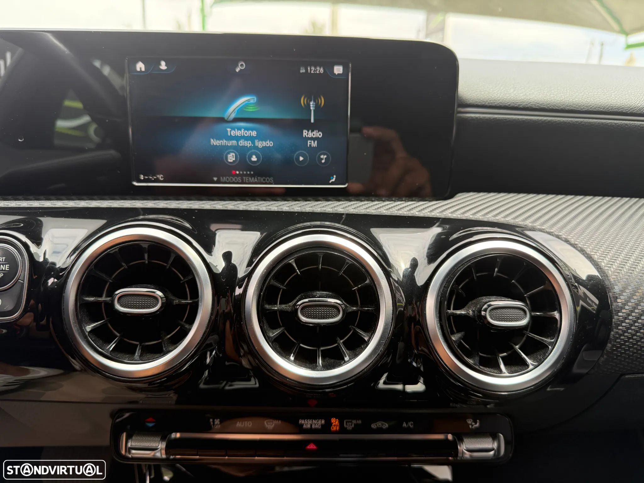 Mercedes-Benz CLA 180 d Shooting Brake 7G-DCT - 30