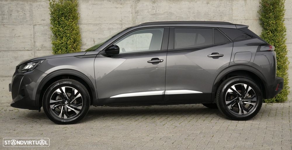 Peugeot 2008 1.2 PureTech Allure Pack - 3