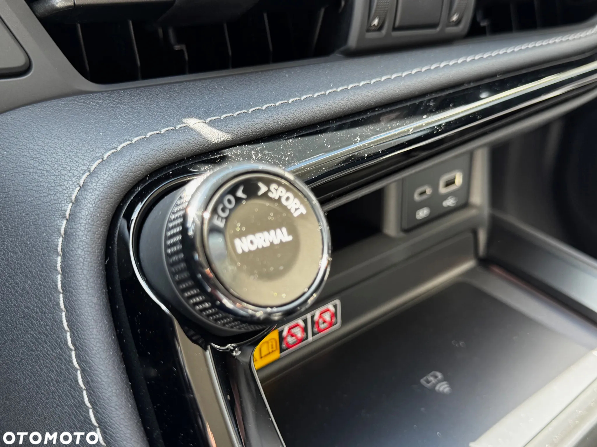 Lexus NX 350h Prestige AWD - 34