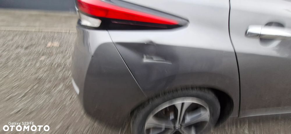 Nissan Leaf 40 kWh TEKNA - 10