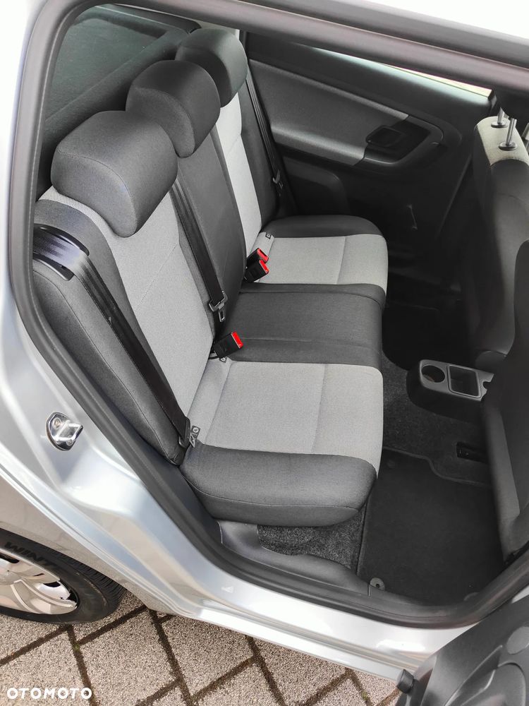 Skoda Fabia 1.2 HTP - 12