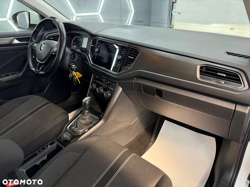 Volkswagen T-Roc 2.0 TDI SCR 4MOTION DSG Sport - 32