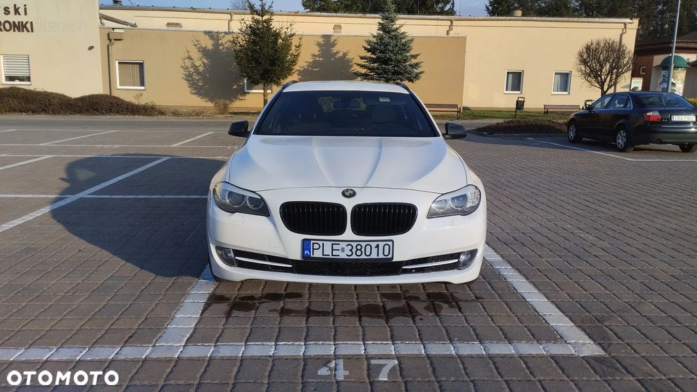BMW Seria 5 520d - 3