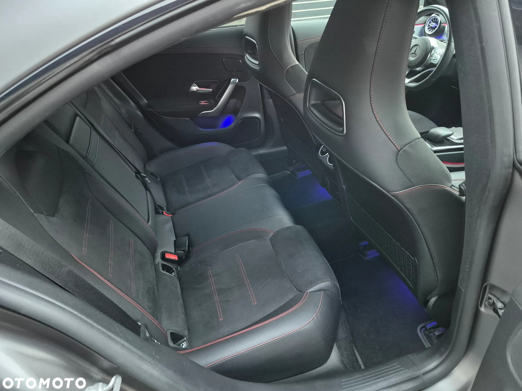 Mercedes-Benz CLA 250 4-Matic AMG Line 7G-DCT - 10