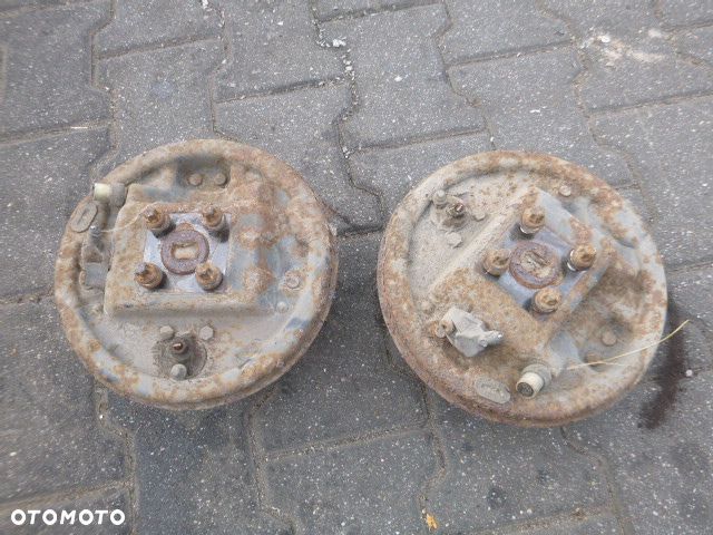 PIASTA PIASTY TYŁ NA PRZYCZEPKĘ KOMPLET RENAULT 4X100 - 9