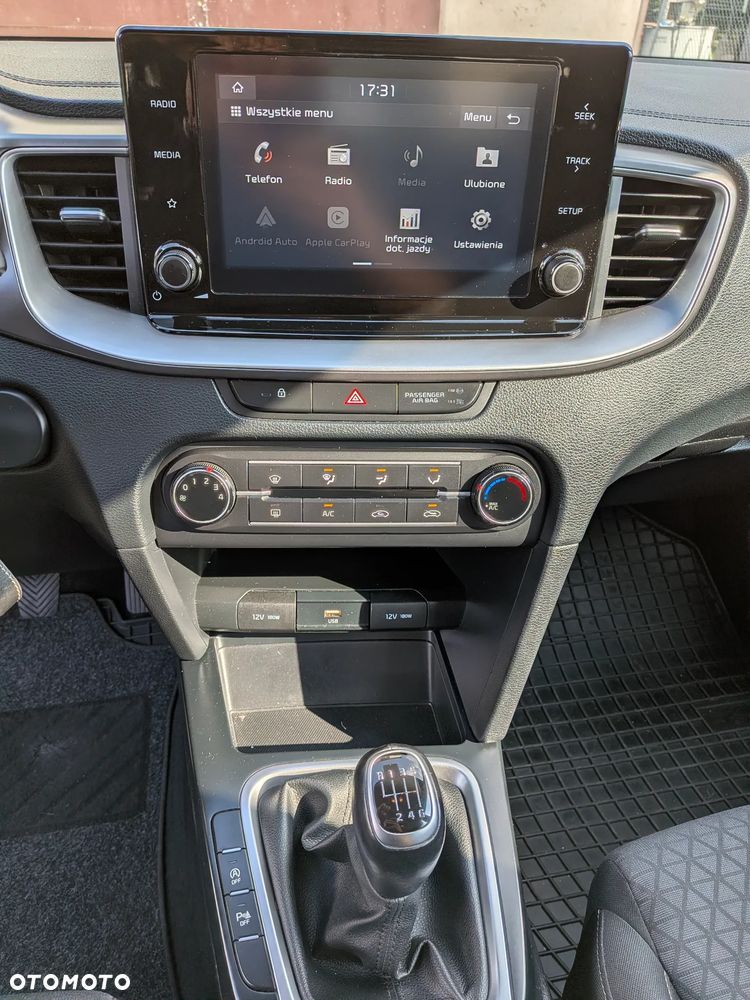 Kia XCeed 1.0 T-GDI M - 20