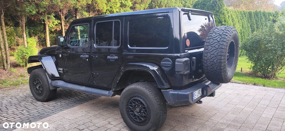 Jeep Wrangler - 2