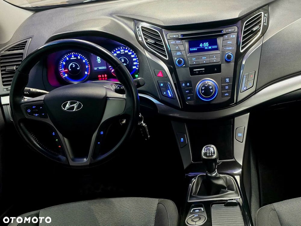 Hyundai i40 i40cw 1.6 Fifa World Cup Edition - 26