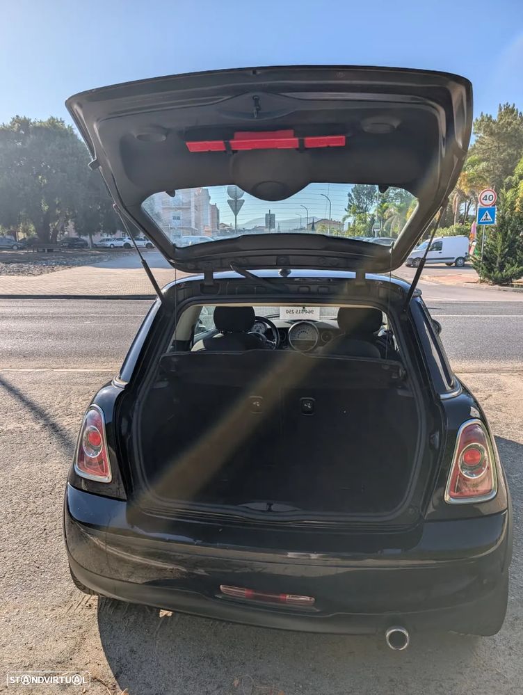MINI 3 Portas Cooper D - 20