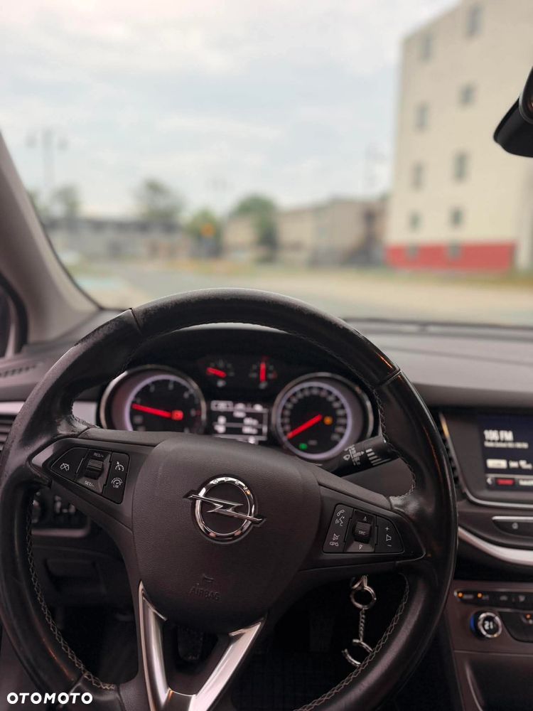 Opel Astra 1.6 CDTI Essentia S&S - 6