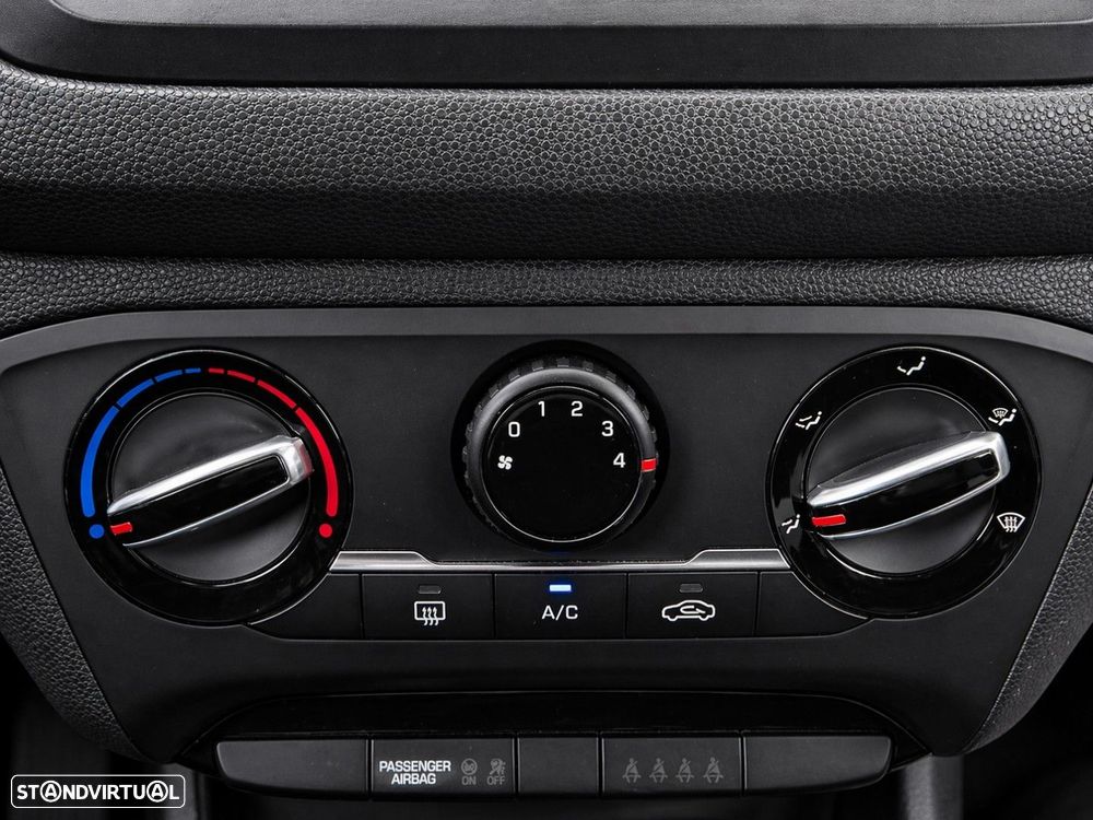 Hyundai i20 1.1 CRDi Blue Classic - 17