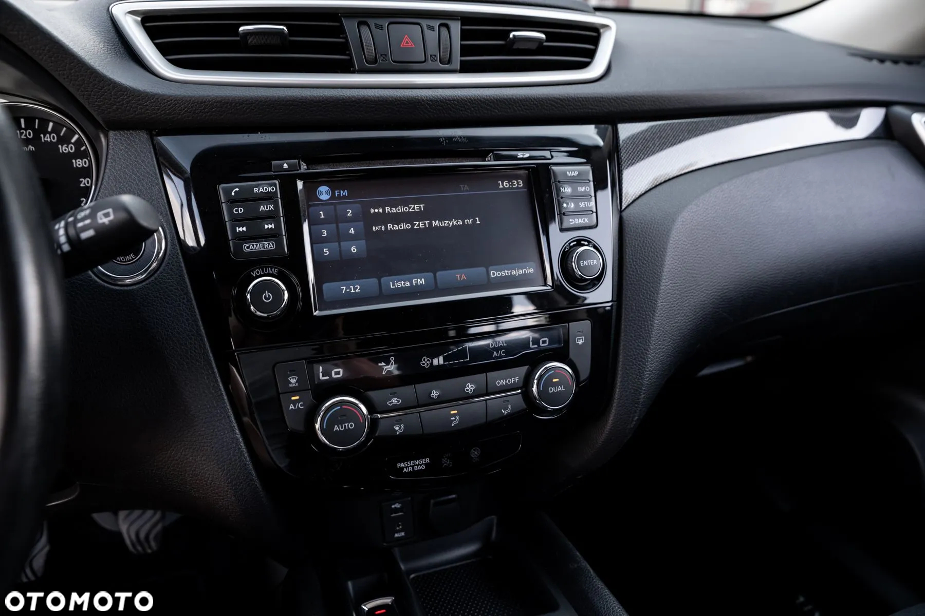 Nissan X-Trail 1.6 DIG-T 360 - 24