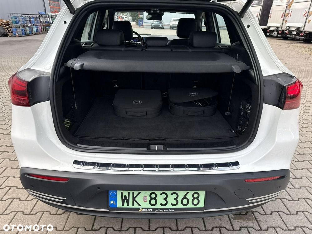 Mercedes-Benz EQA - 16