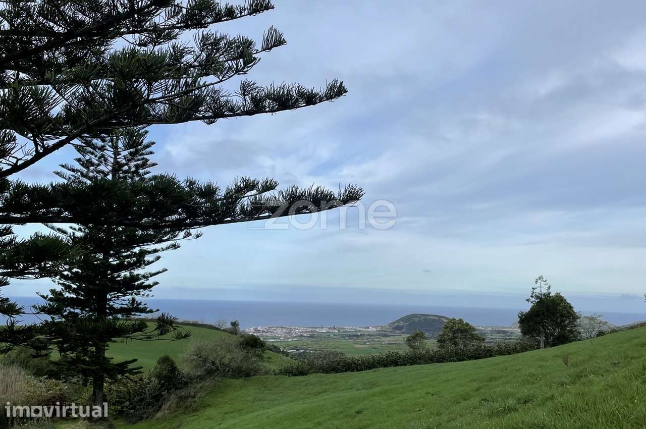 Terreno misto com área total de 712.500m2, na Ribeira Grande - Grande imagem: 4/23