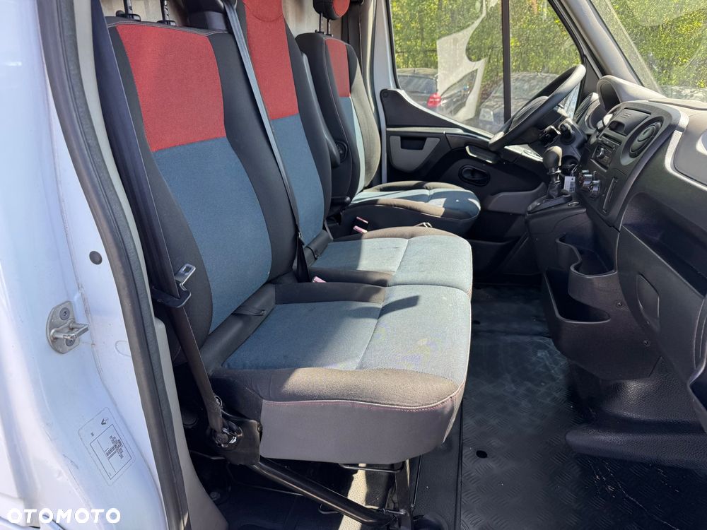 Renault Master 2016 KLIMA Serwis ASO Navi R-Link L1H1 Nowe Opony Michelin z Wojska FR - 17