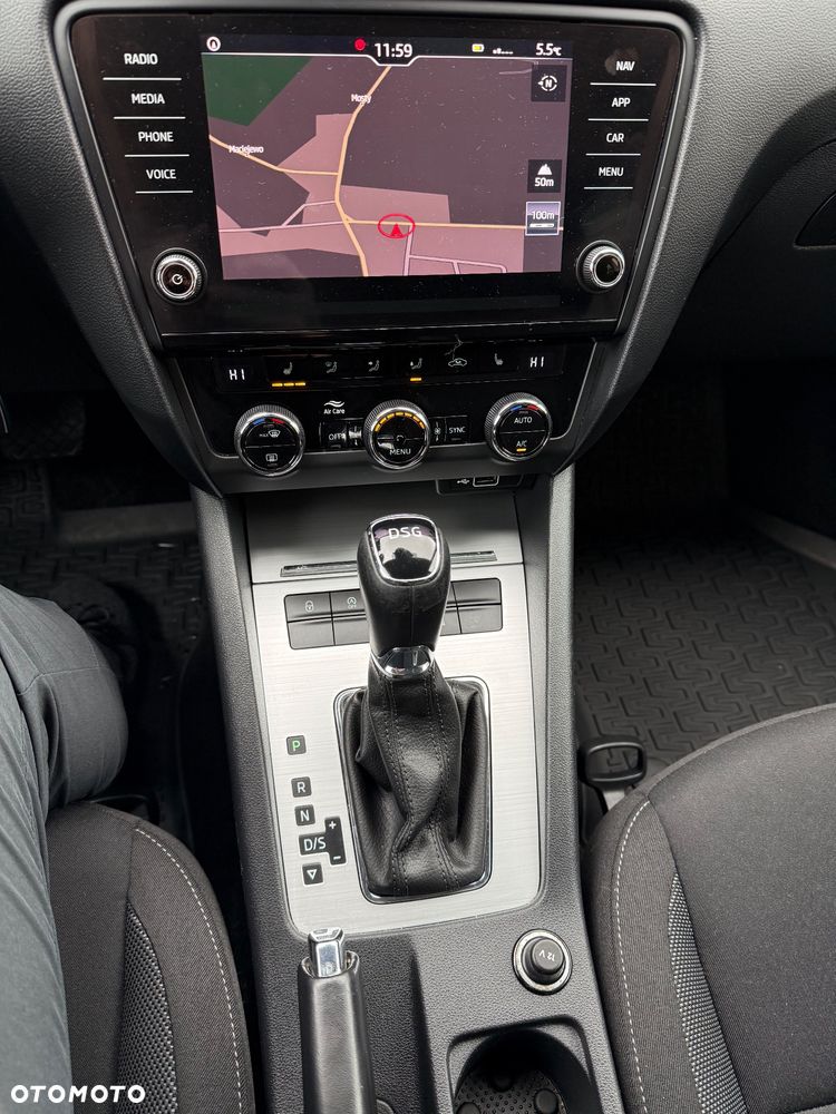 Skoda Octavia 1.5 TSI G-TEC DSG Ambition - 25