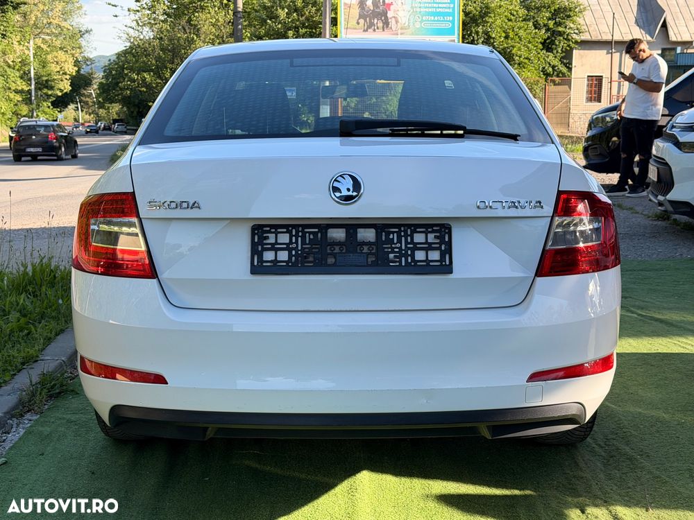 Skoda Octavia - 13
