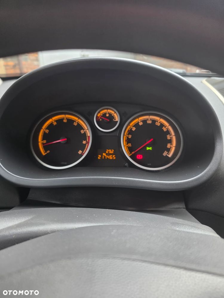 Opel Corsa 1.2 16V Cosmo - 12