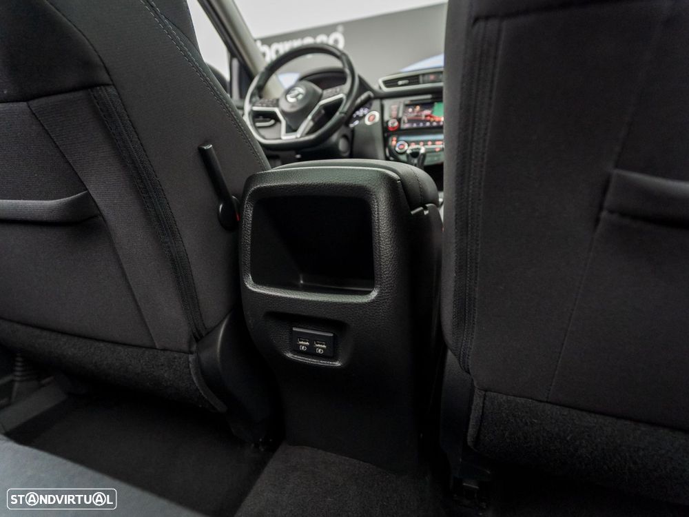Nissan Qashqai 1.5 dCi N-Connecta - 38
