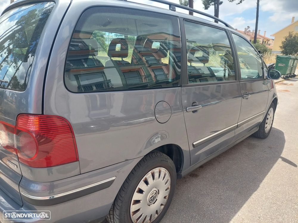 VW Sharan 2.0 TDi BlueMotion - 22