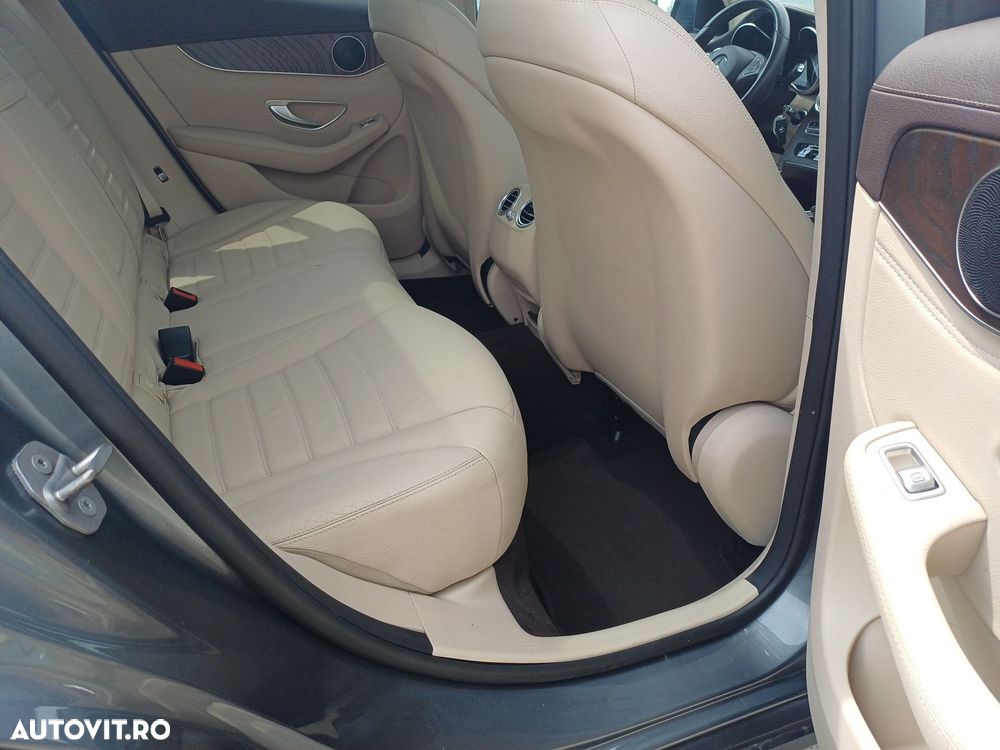 Mercedes-Benz GLC 220 d 4MATIC 9G-TRONIC Exclusive - 25