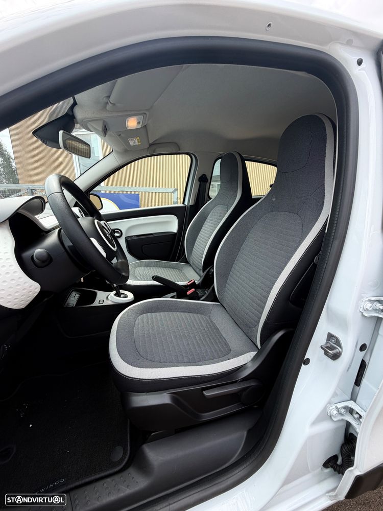 Renault Twingo E-Tech. 22 Techno - 32